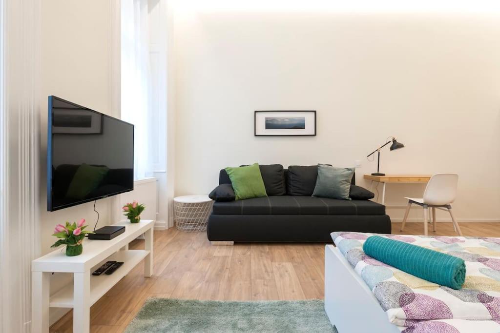 דירה Luxury New-3bdr 3bth Sauna!city Center *