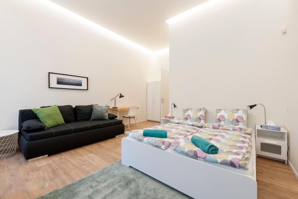 דירה Luxury New-3bdr 3bth Sauna!city Center